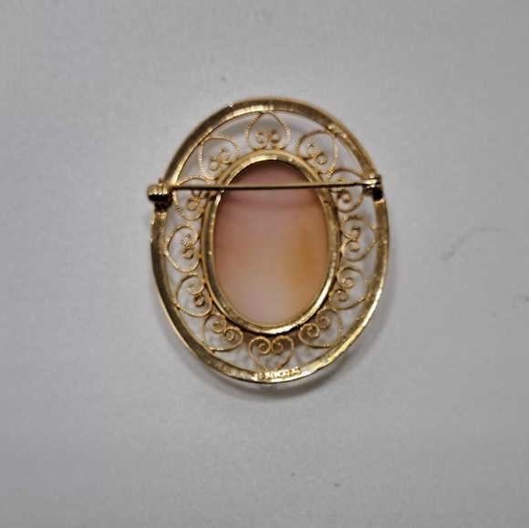 Victorian 12K Gold Filled Carved Shell Cameo Filligree Brooch Pin - Picture 4 of 6